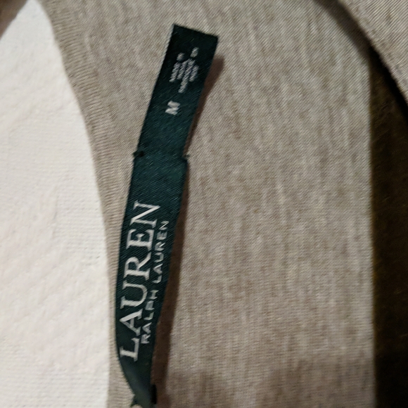 Sleeveless shirt by Lauren - Picture 3 of 4